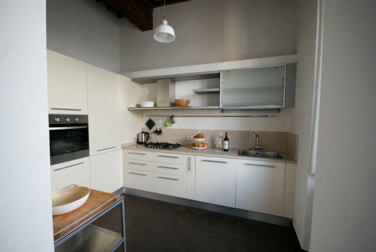 Tabacchi Luxury Apartment In Lucca Historical Center Near Toll Parking Extérieur photo