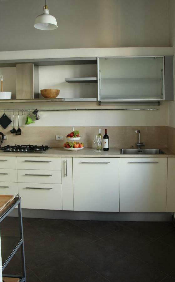Tabacchi Luxury Apartment In Lucca Historical Center Near Toll Parking Extérieur photo