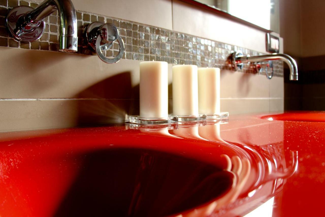 Tabacchi Luxury Apartment In Lucca Historical Center Near Toll Parking Extérieur photo