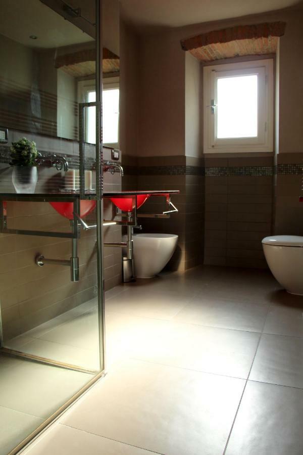 Tabacchi Luxury Apartment In Lucca Historical Center Near Toll Parking Extérieur photo